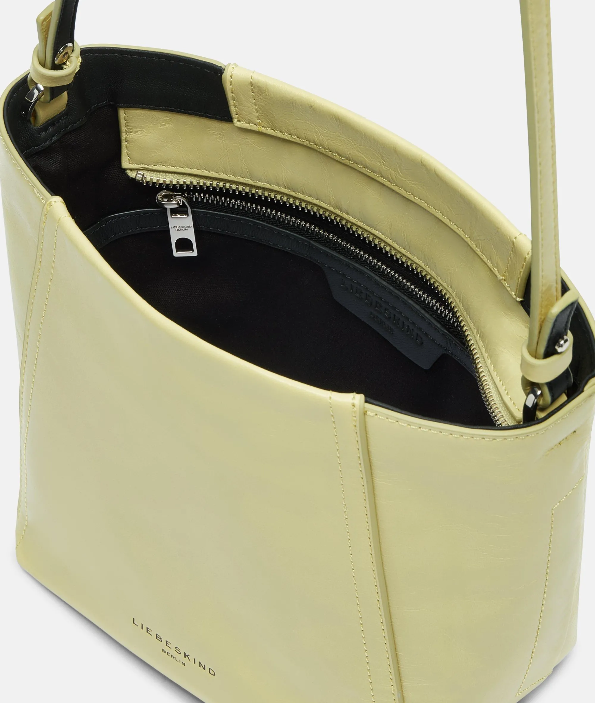New LIEBESKIND BERLIN Chudy Hobo S helleszitrone