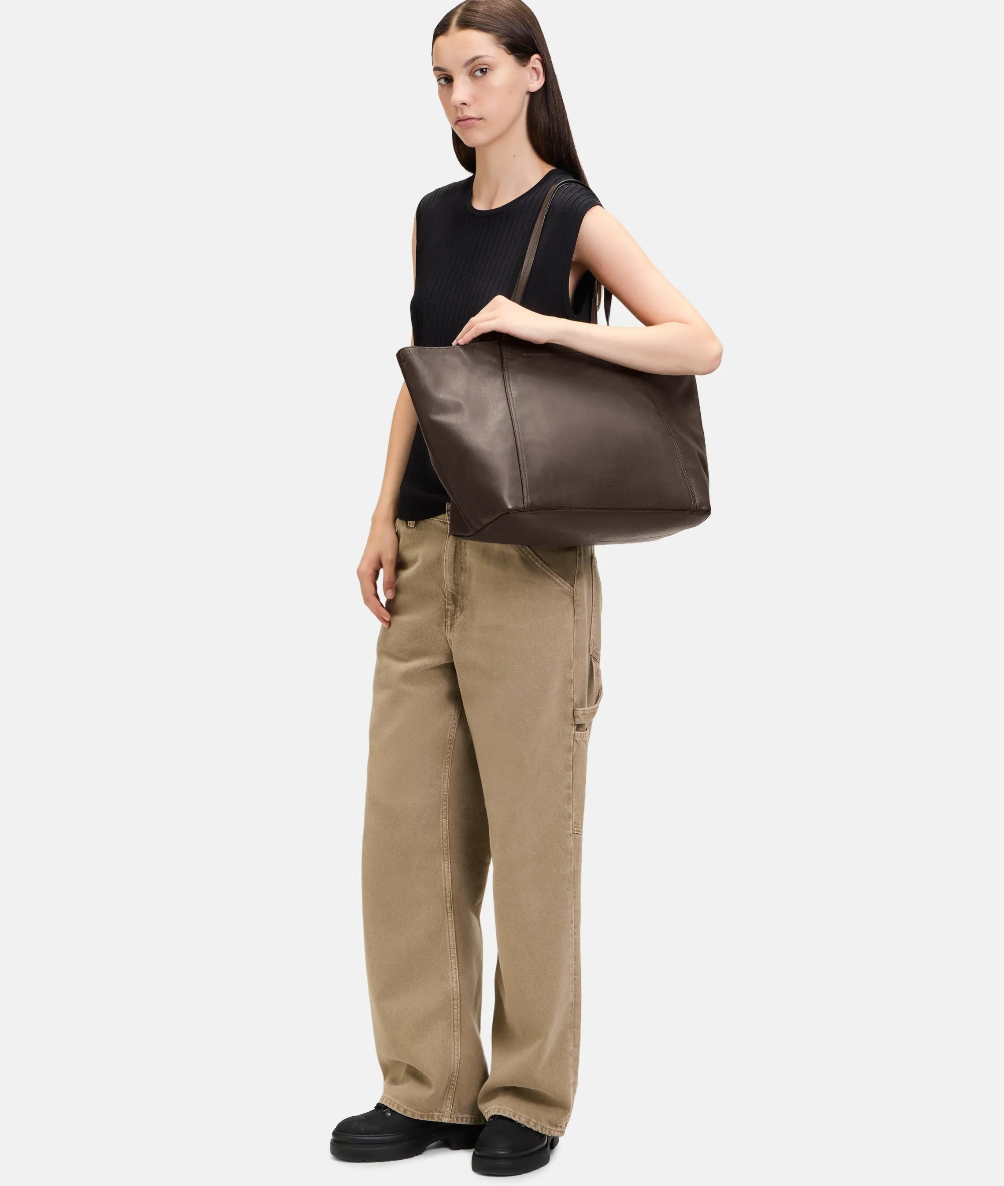 Online LIEBESKIND BERLIN Chudy Shopper L zimt