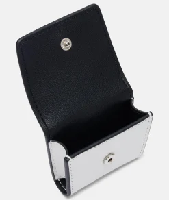 Discount LIEBESKIND BERLIN  Crinkle Chudy Earpod Case weiß