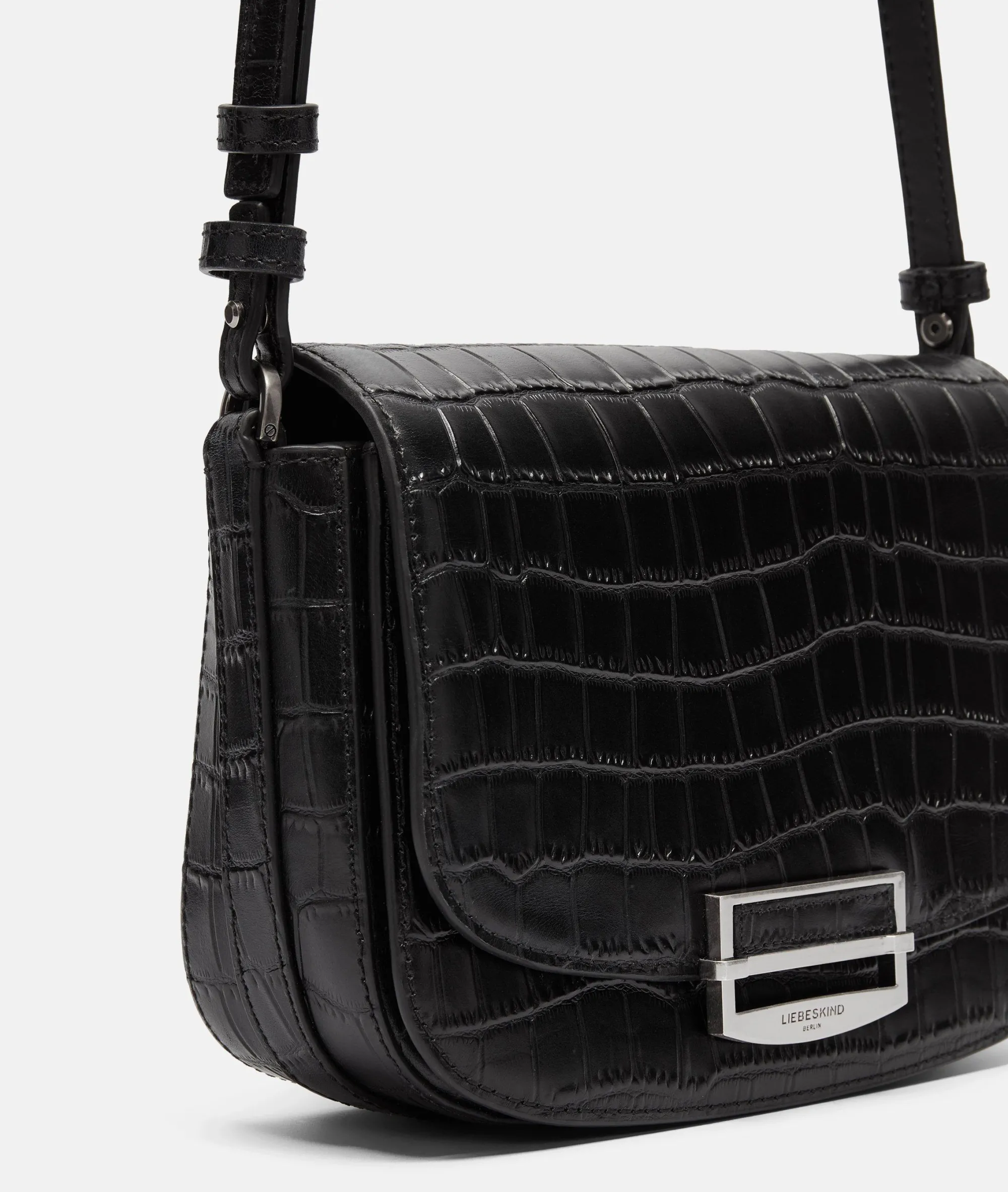 Discount LIEBESKIND BERLIN Ezra Crossbody M schwarz