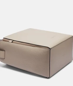 Clearance LIEBESKIND BERLIN  Hilla Hobo L beige