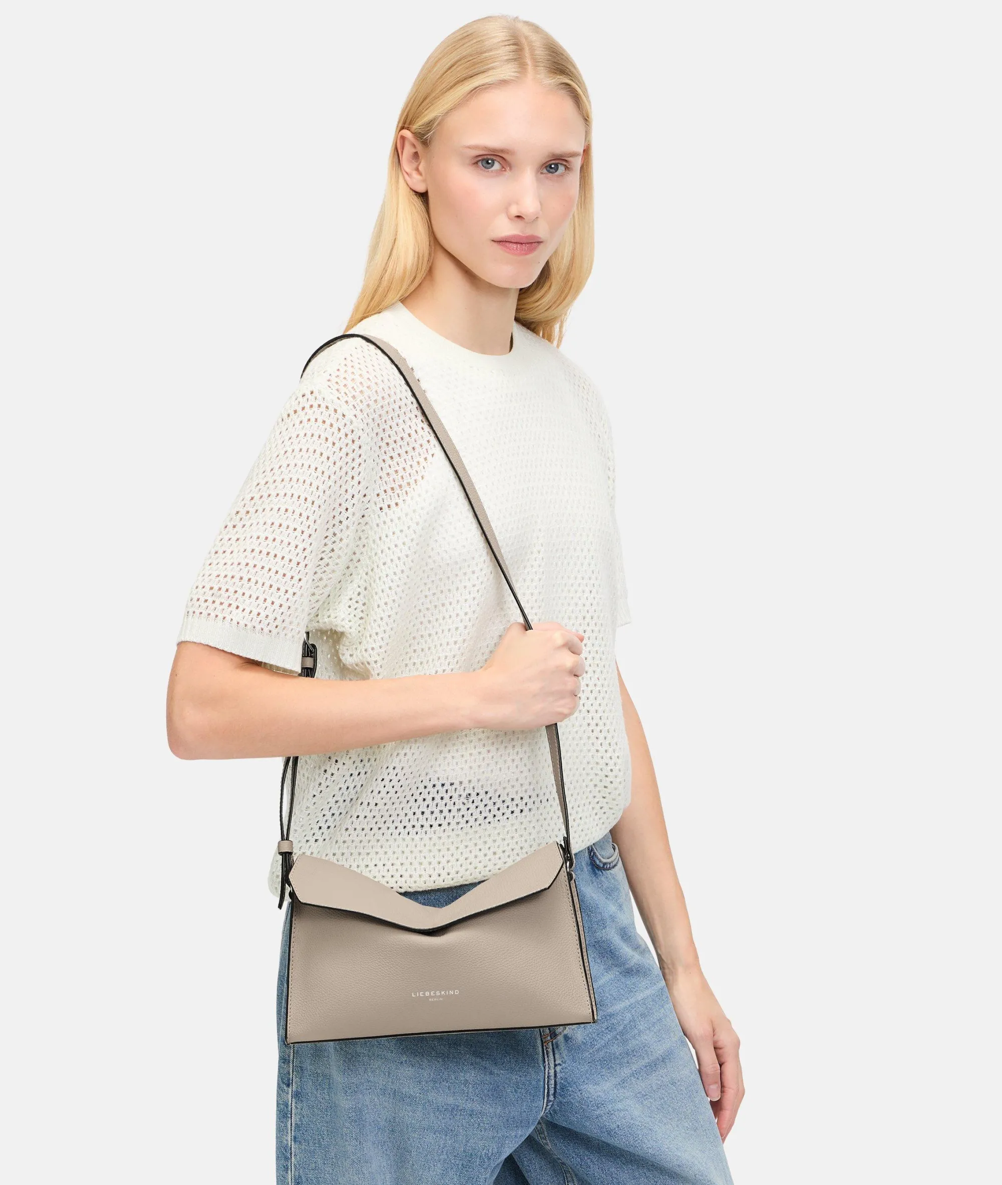 LIEBESKIND BERLIN Lora Crossbody S beige