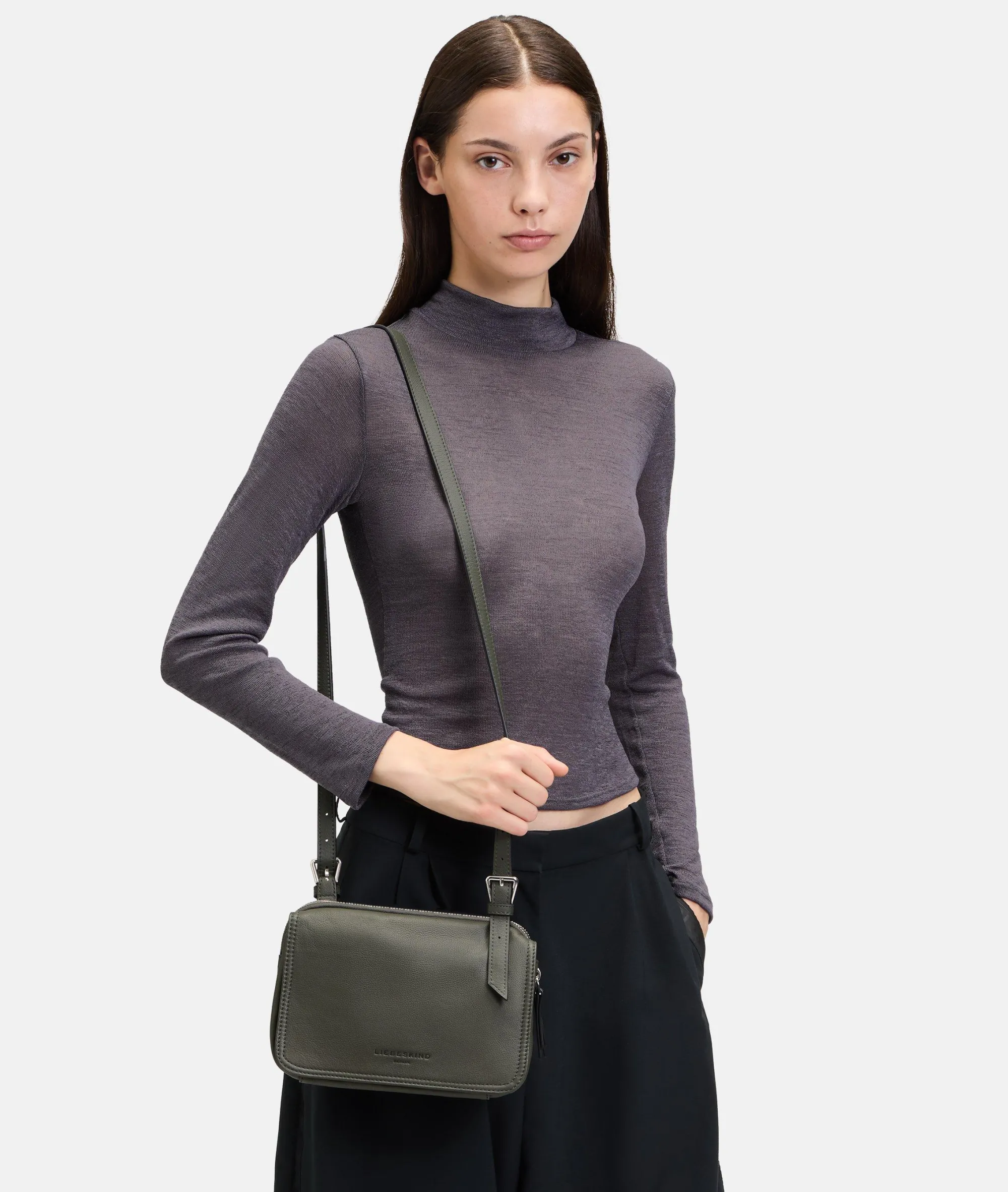 Discount LIEBESKIND BERLIN Mareike Crossbody olivgrün