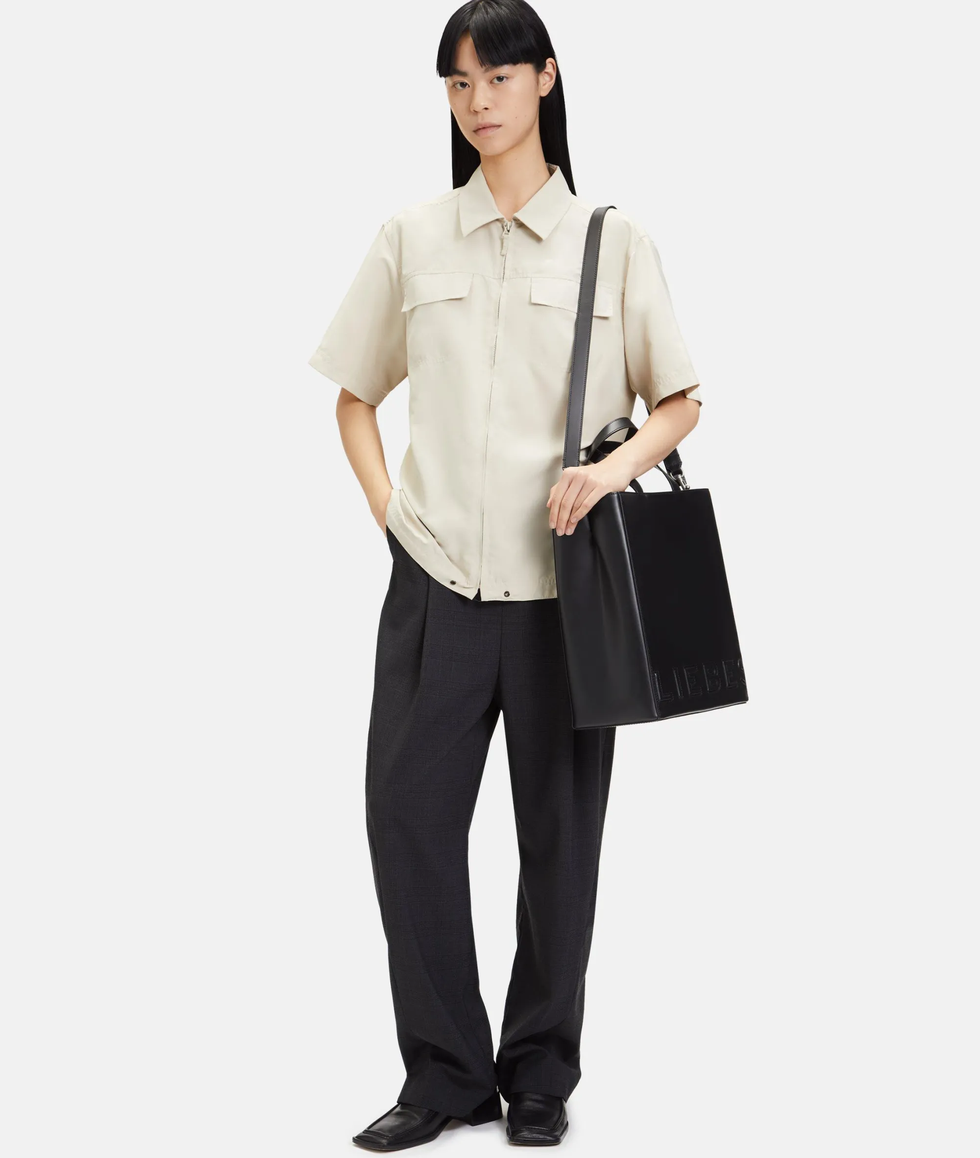 New LIEBESKIND BERLIN Paper Bag M schwarz