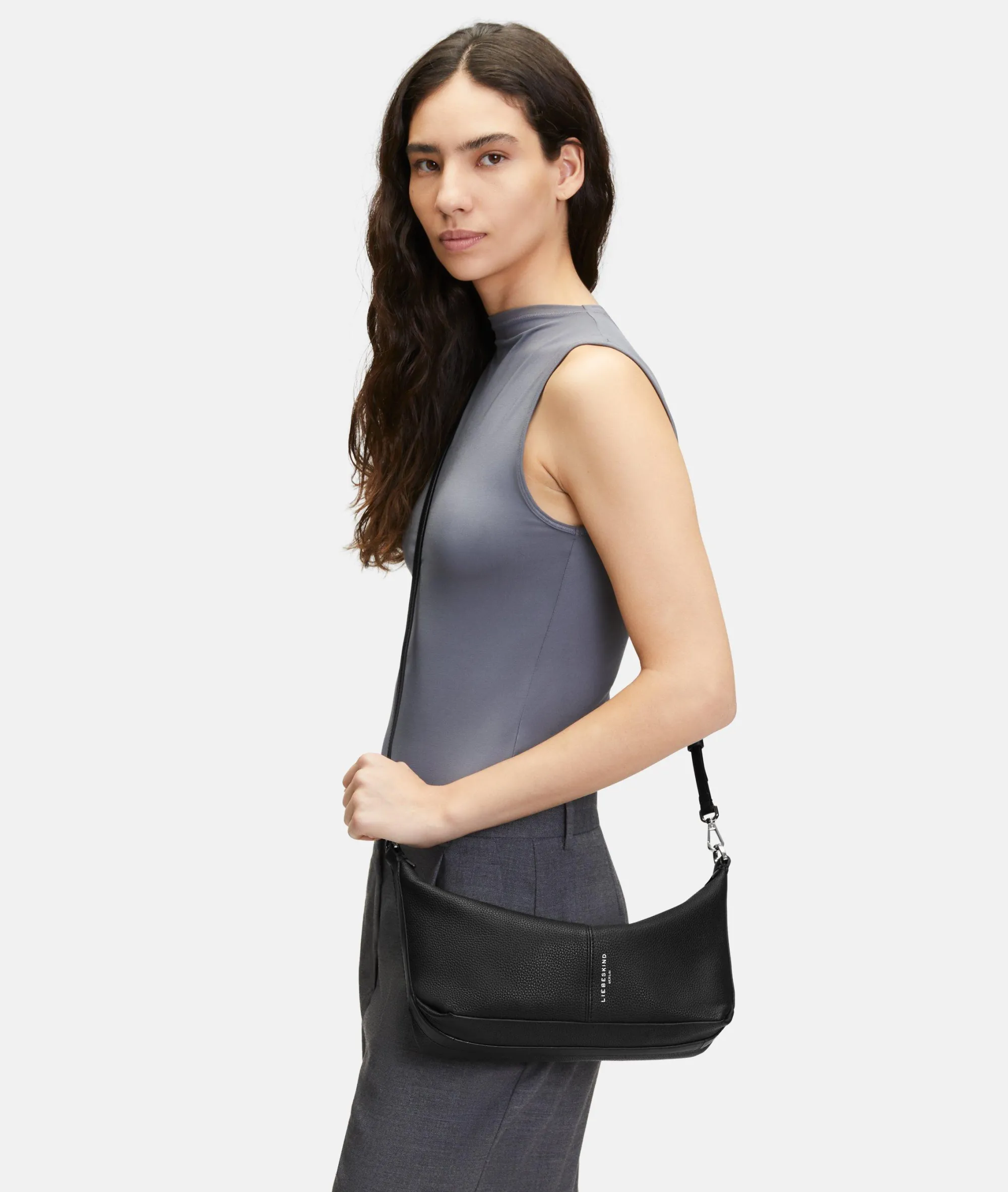 Outlet LIEBESKIND BERLIN Paris Hobo S schwarz