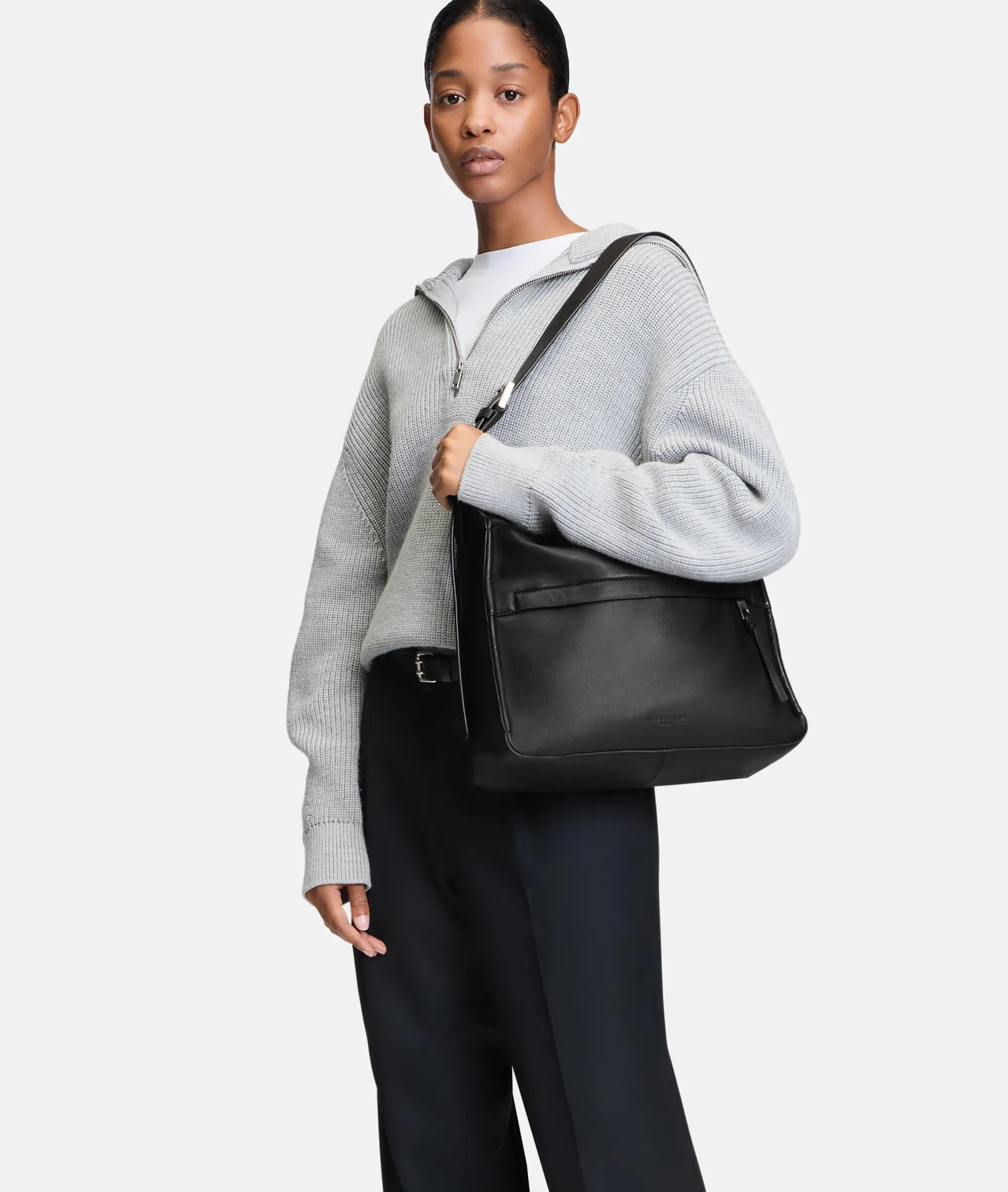 LIEBESKIND BERLIN Sky Hobo M schwarz